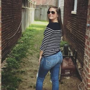 Meet your Posher, Alyssa